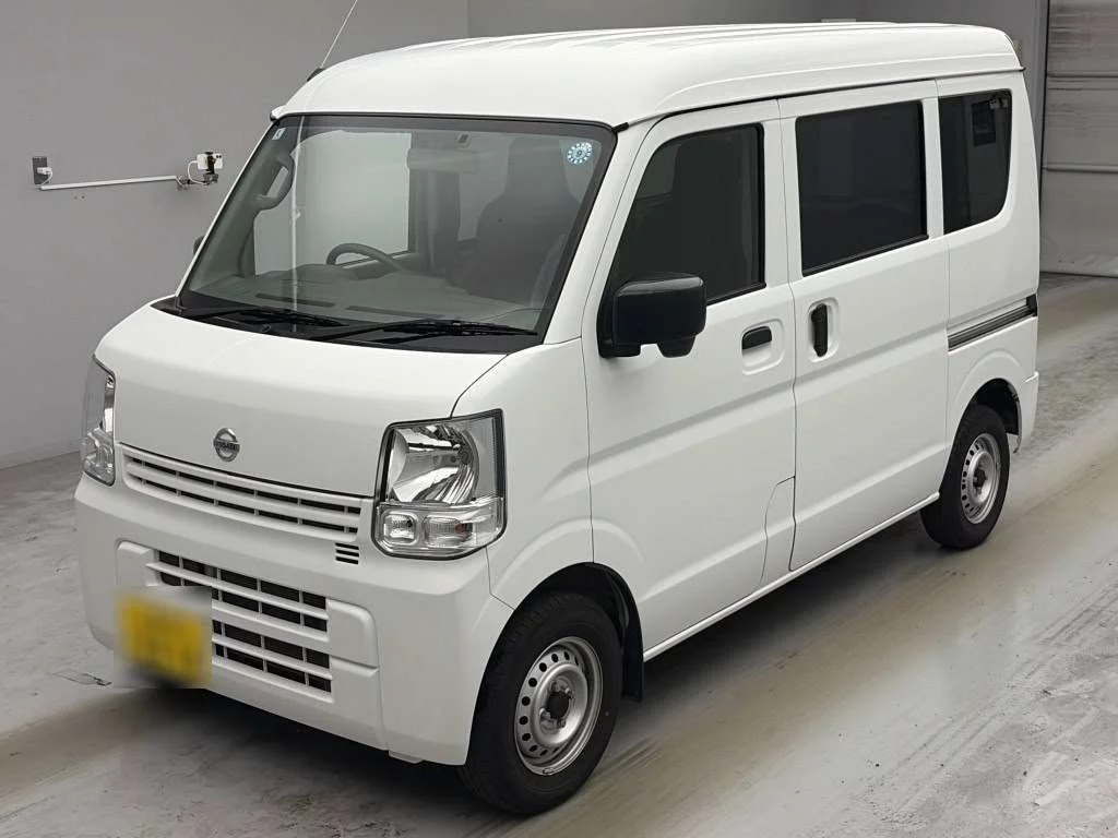 Nissan NV100 Clipper DR17V 2023